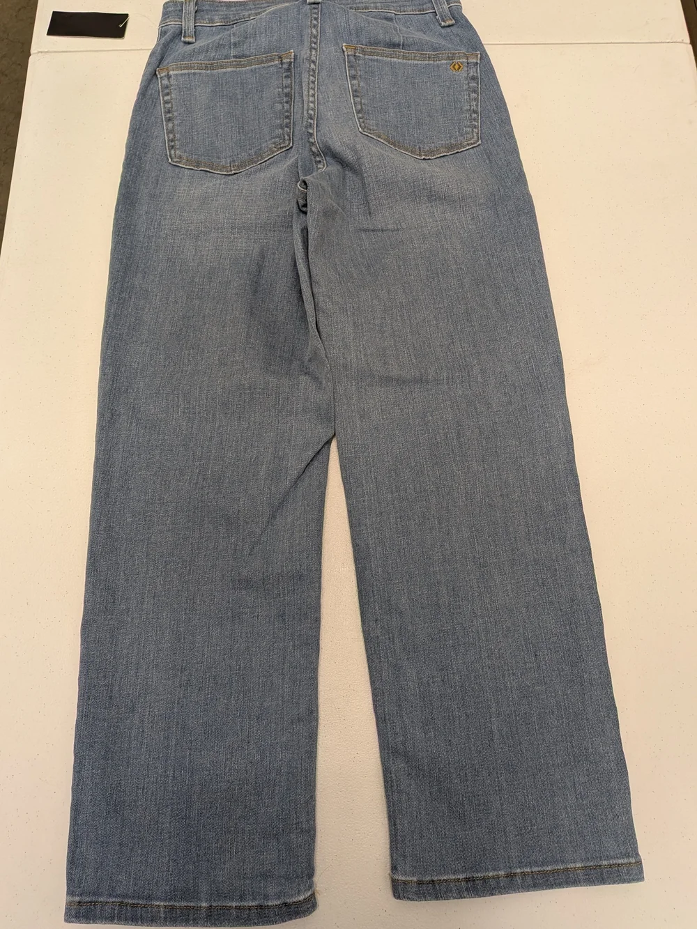 Canyon Retreat Women’s Wide Leg Jeans Size 2 High Rise Light Wash Denim Straight - Picture 9 of 9